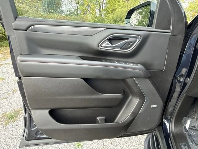 2021 Chevrolet Tahoe RST - Photo 23