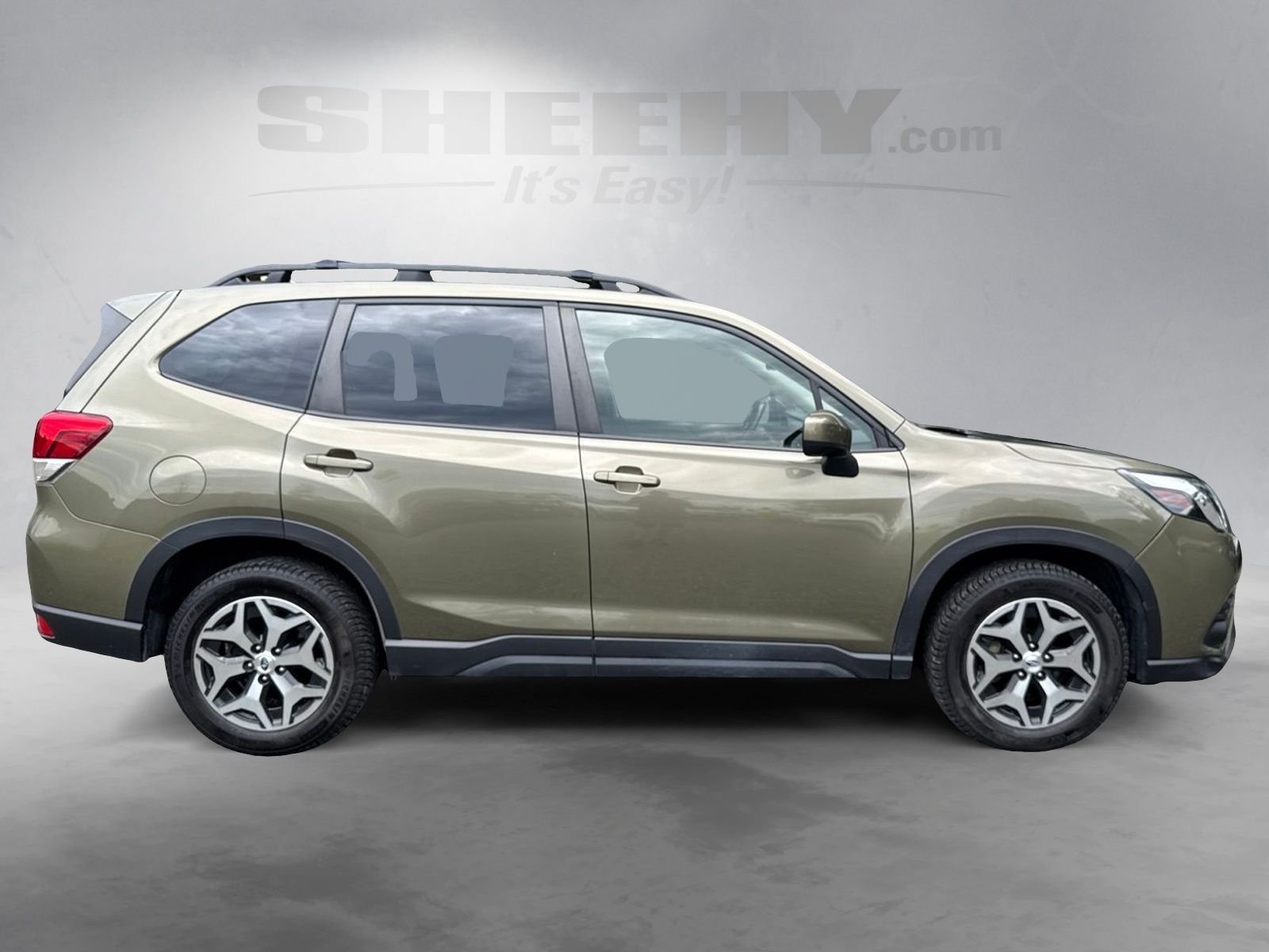 Used 2023 Brown Subaru Premium image 37