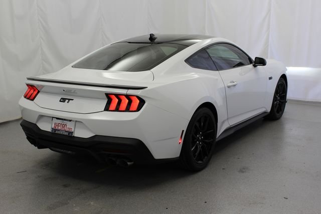 New 2026 White Ford GT image 7