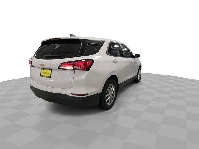 Used 2024 Summit White Chevrolet LS image 8