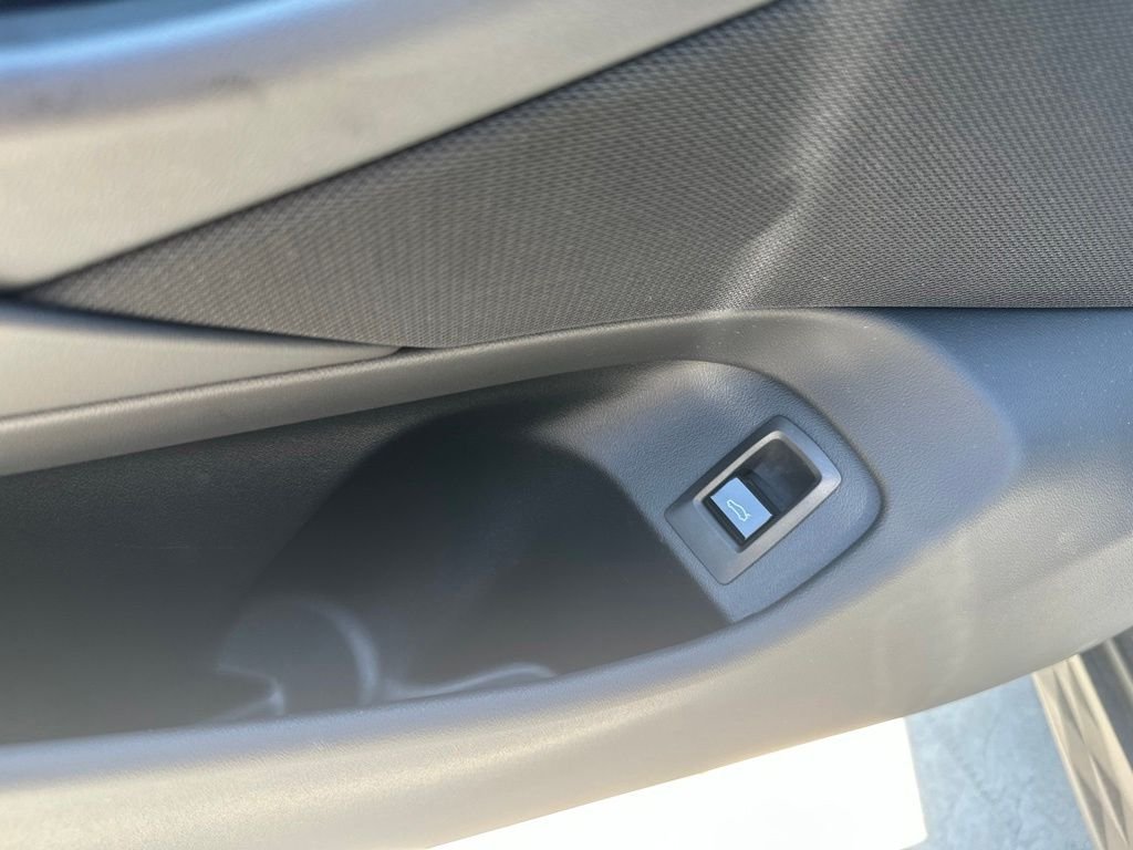2026 BMW 5 Series 530i - Photo 11