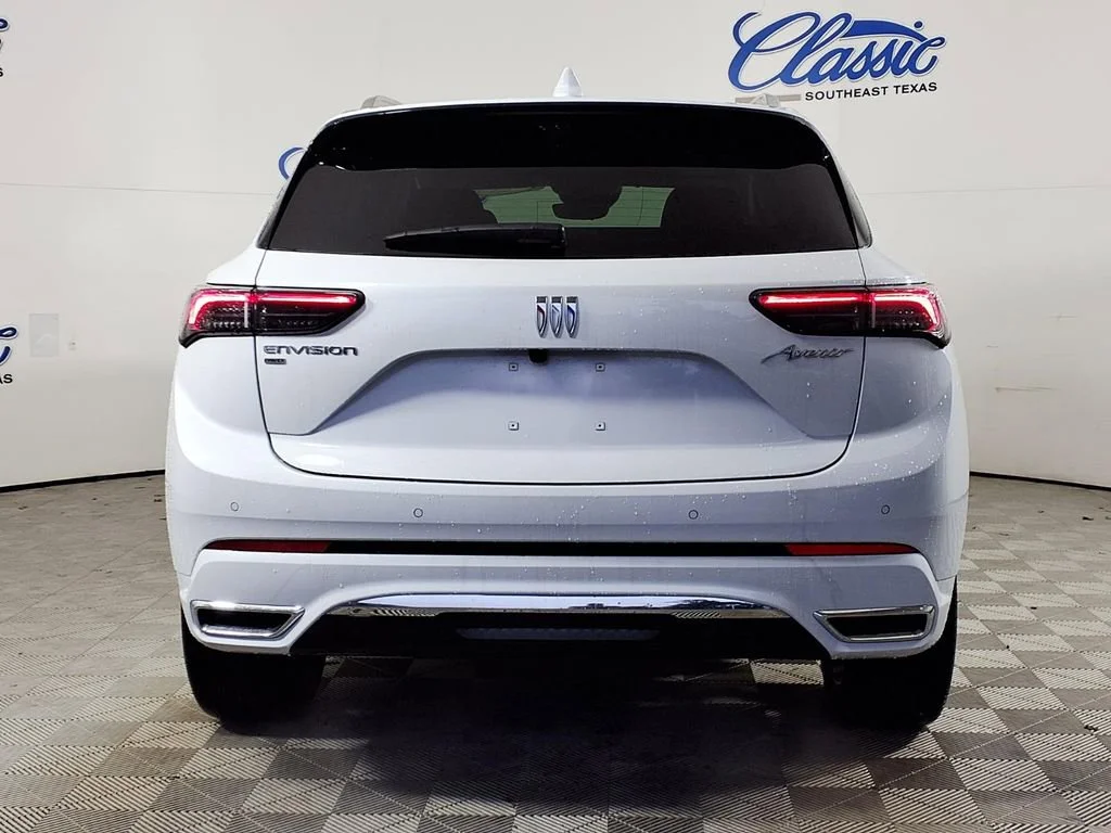 New 2026 Iridescent White Tricoat Buick Avenir image 4