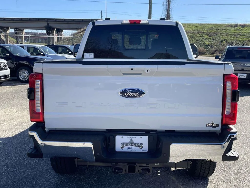 New 2026 White Ford Lariat image 4