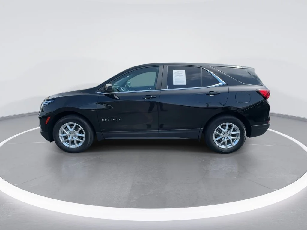 Used 2022 Black Chevrolet LT image 5