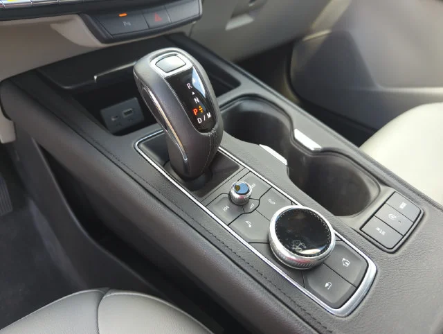 Used 2019 Blue Cadillac Luxury image 39