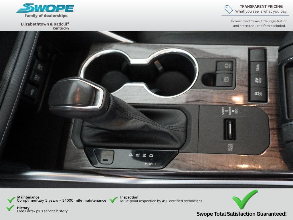 Used 2021 WHITE Toyota Hybrid Platinum image 24