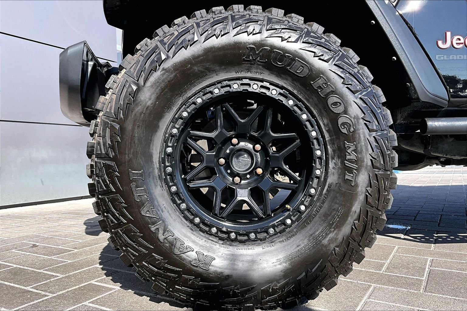 Used 2022 Black Jeep Rubicon image 9