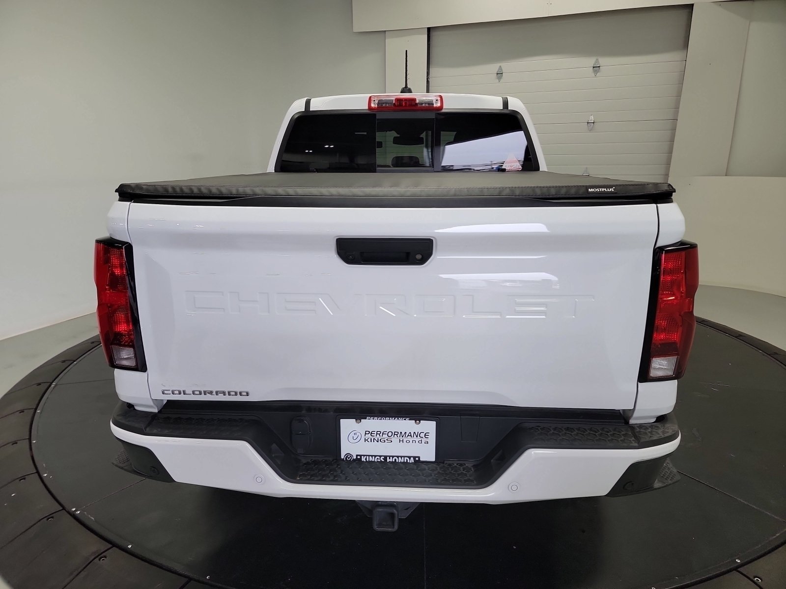 Used 2026 Summit White Chevrolet 4WD LT image 6