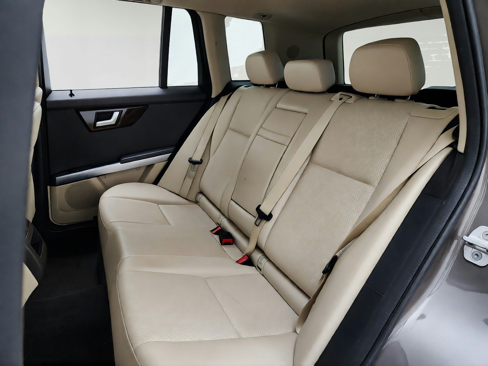 Used 2014 Pebble Gray Mercedes-Benz GLK 350 image 27