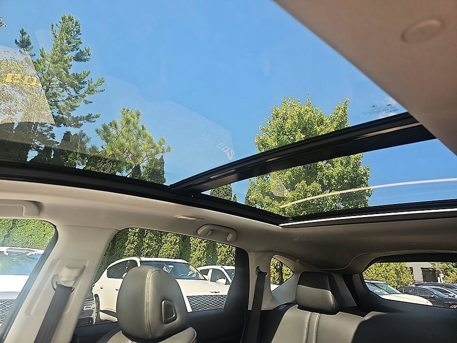 Used 2019 Modern Steel Metallic Acura  image 28