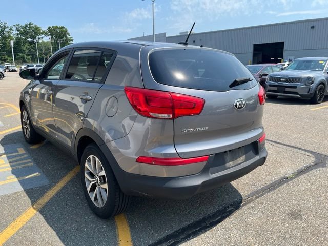 Used 2016 Mineral Silver Kia LX image 5