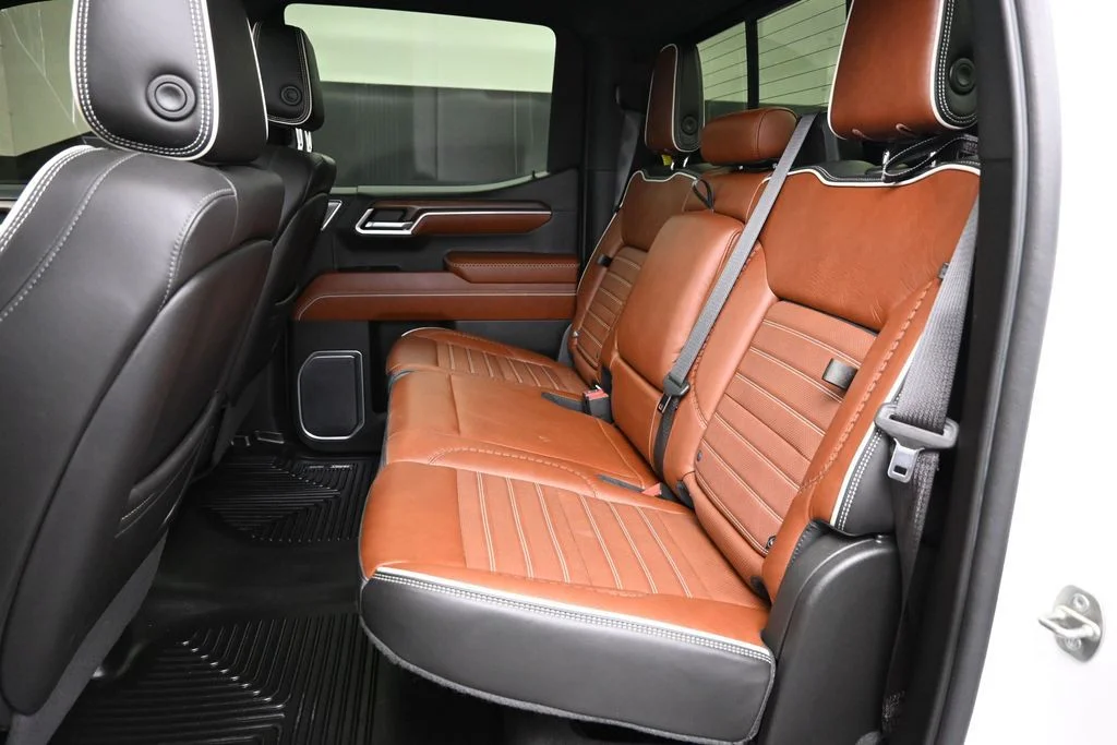 Used 2022 White GMC Denali Ultimate image 20