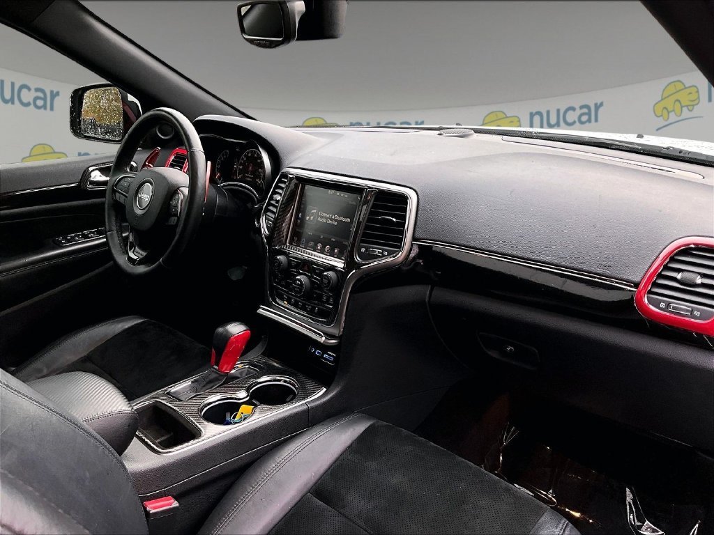 Used 2017 Bright White Clearcoat Jeep Altitude image 14