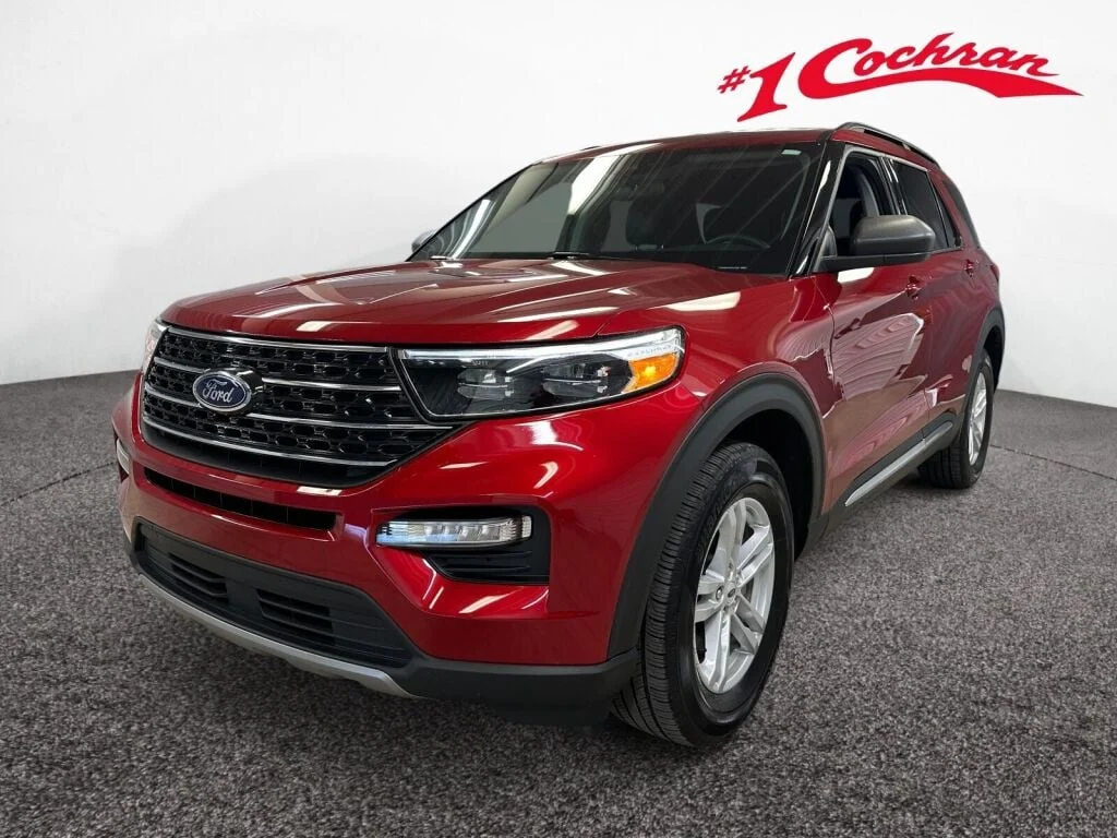 Used 2024 Red Ford XLT image 35