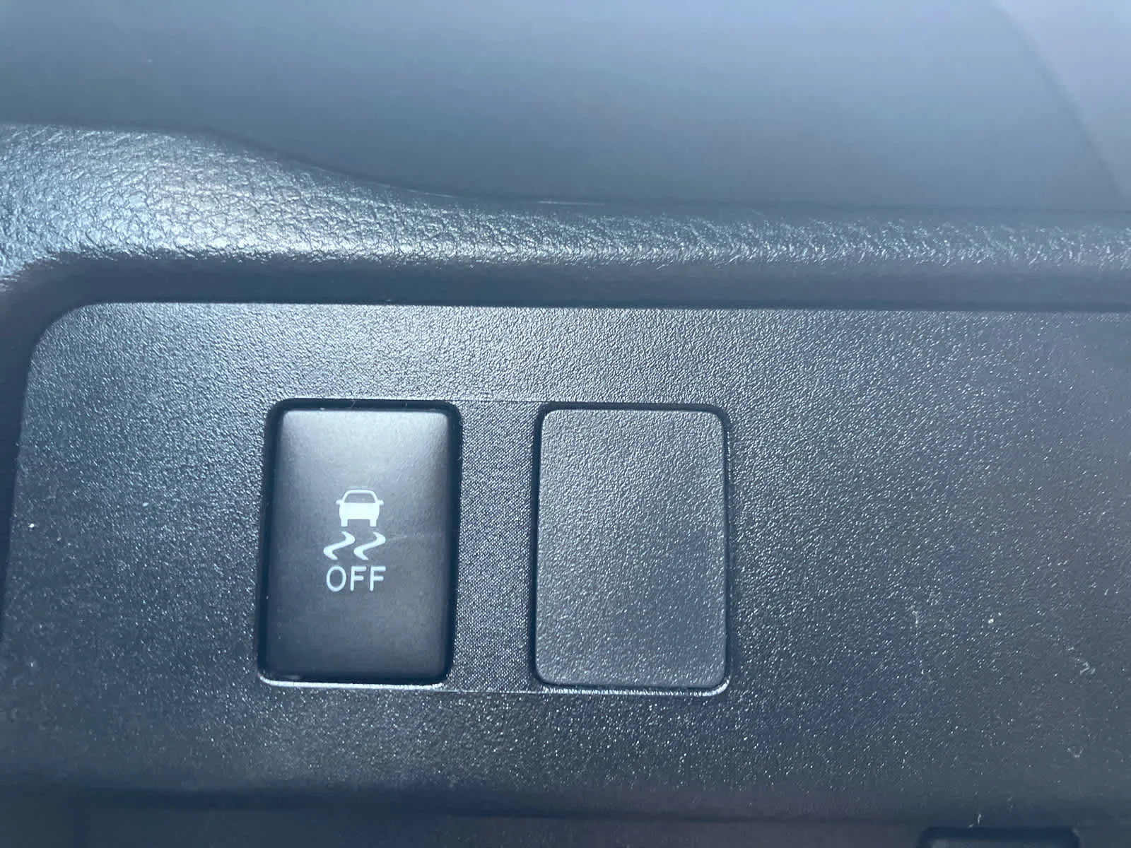 Used 2023 Magnetic Gray Metallic Toyota SR5 image 10