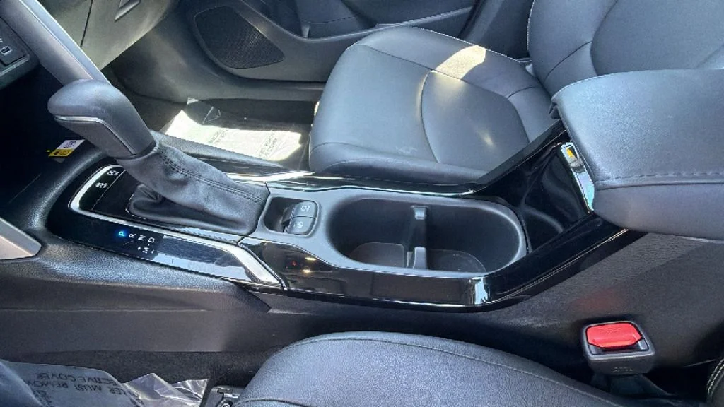 Used 2023 Silver Toyota XLE image 13