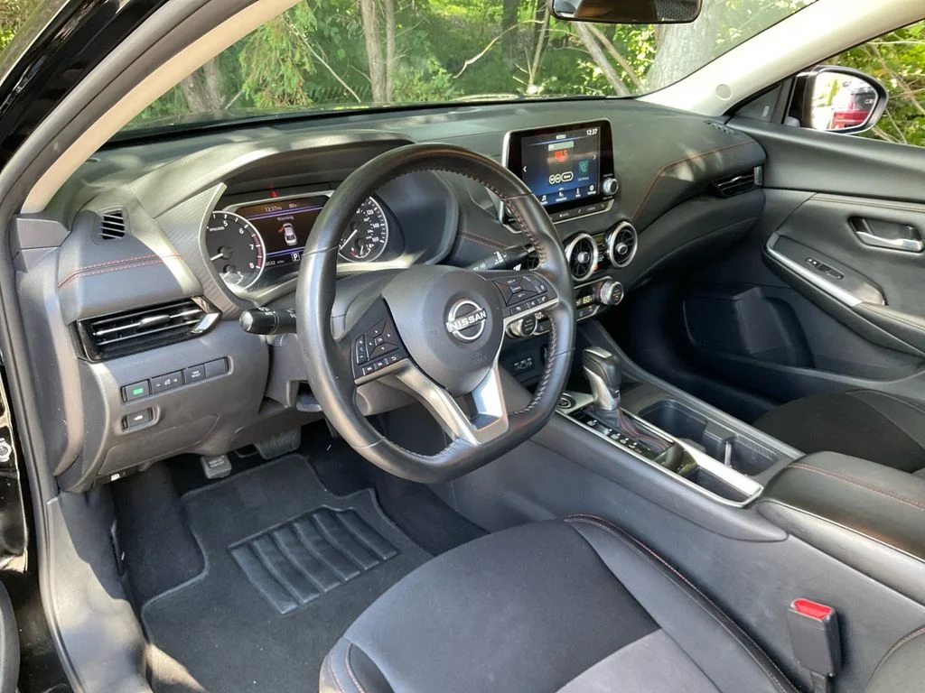 Used 2025 Black Nissan SR image 22
