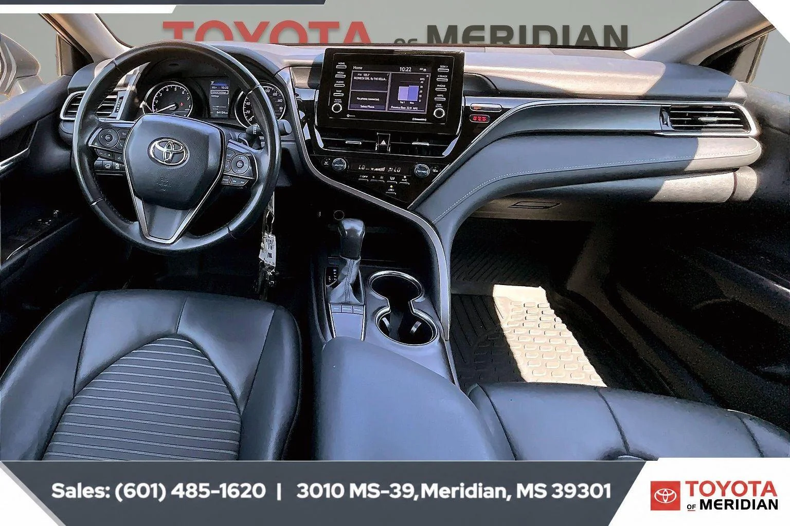 Used 2024 Celestial Silver Metallic Toyota SE Auto (Natl) image 13