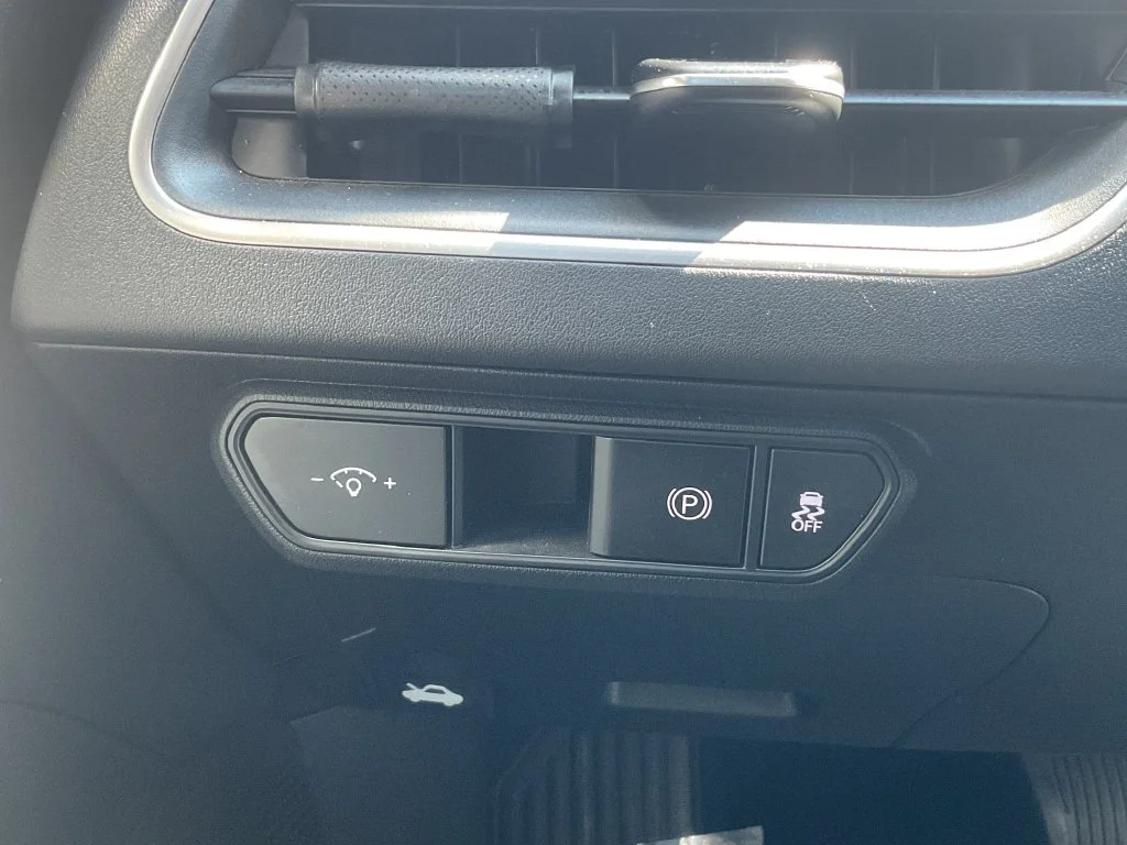 Used 2025 Gray Kia LX image 28