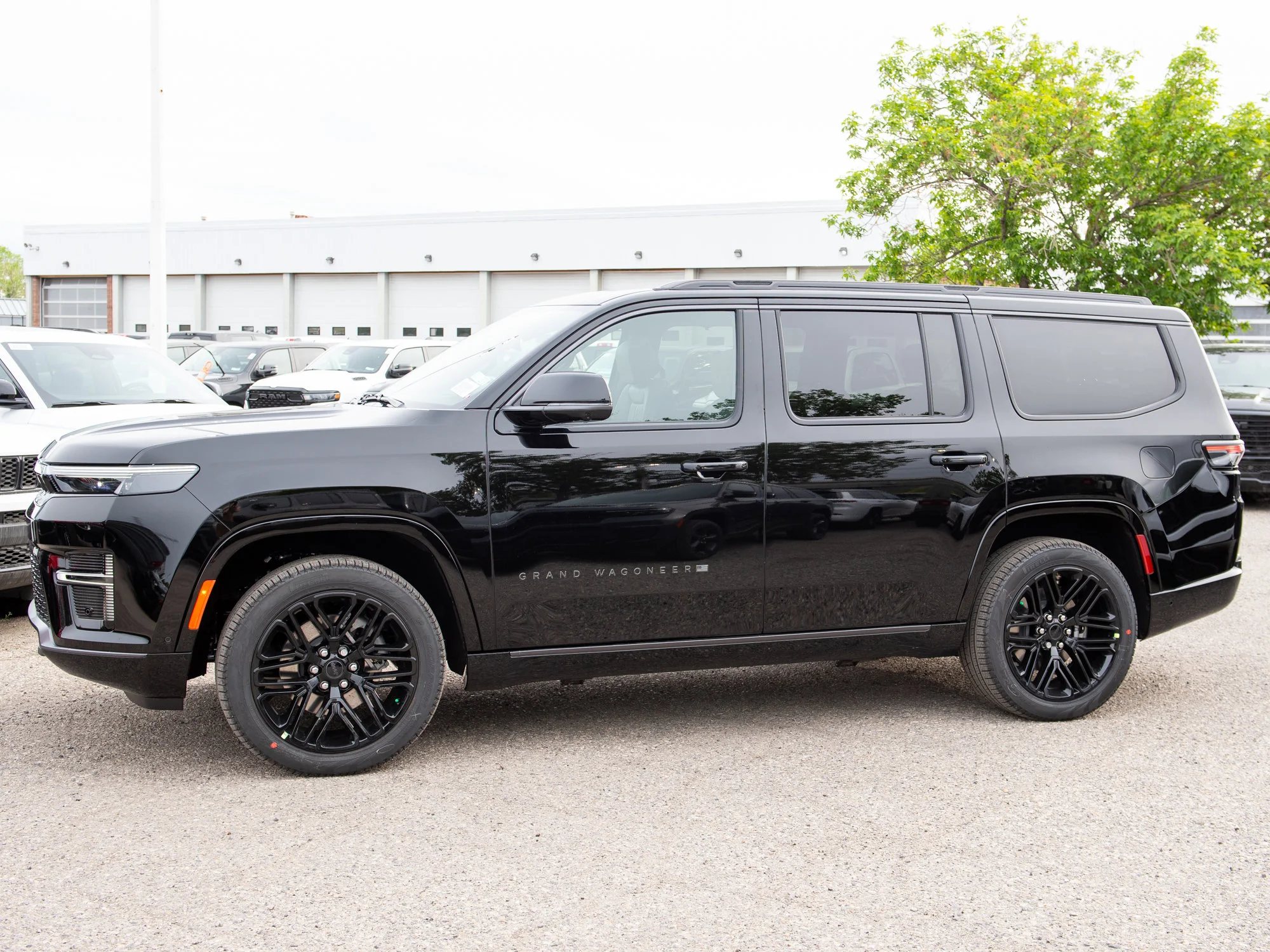New 2026 Black Jeep Limited Reserve* image 2