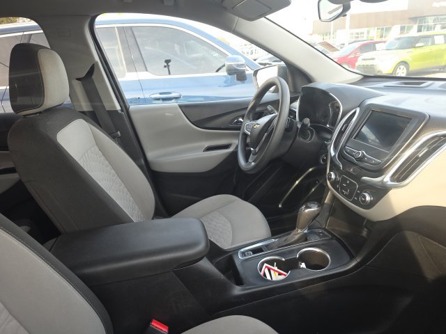 Used 2020 Gray Chevrolet LT image 4