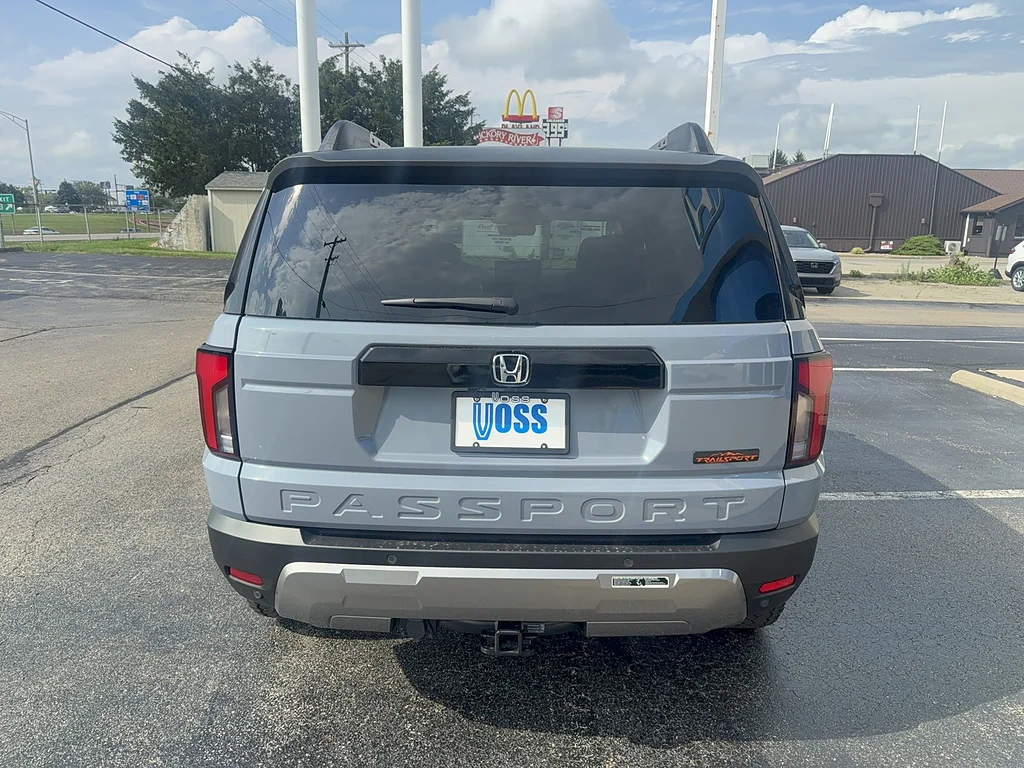 New 2026 Sonic Gray Pearl Honda TrailSport Elite image 6