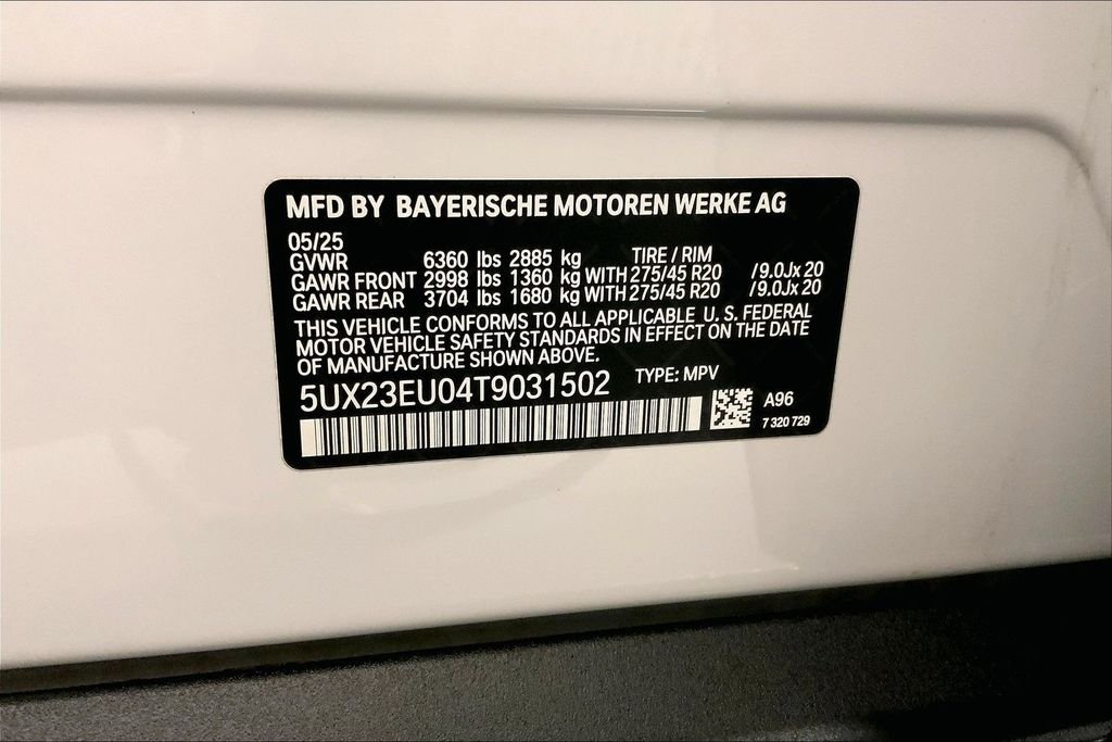 Used 2026 Mineral White Metallic BMW  image 32