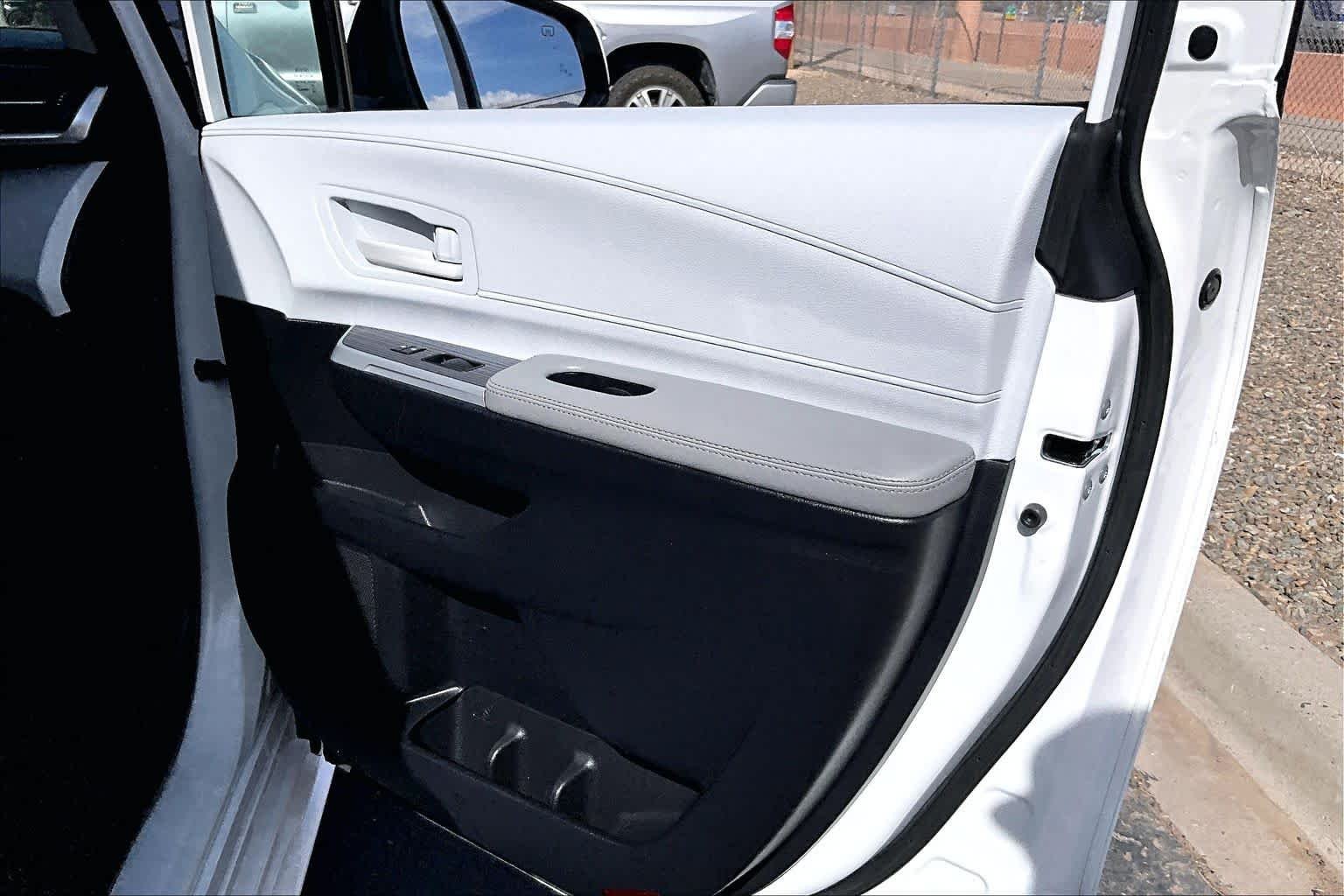 2025 Toyota Sienna LE - Photo 20