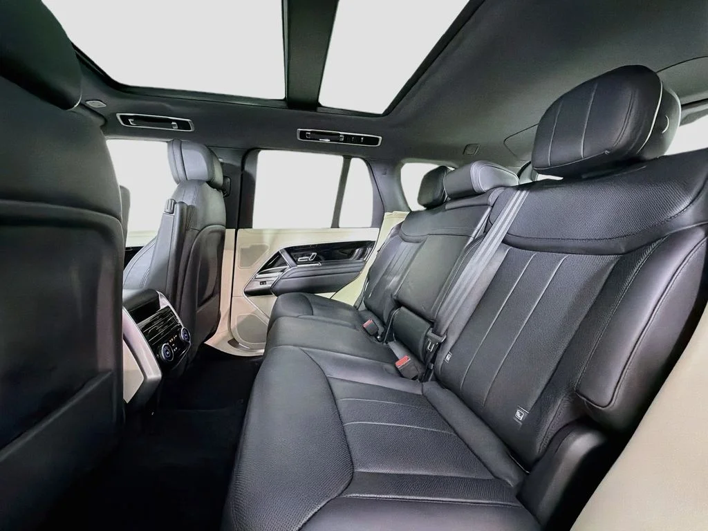 Certified Used 2024 Gray Land Rover SE image 26