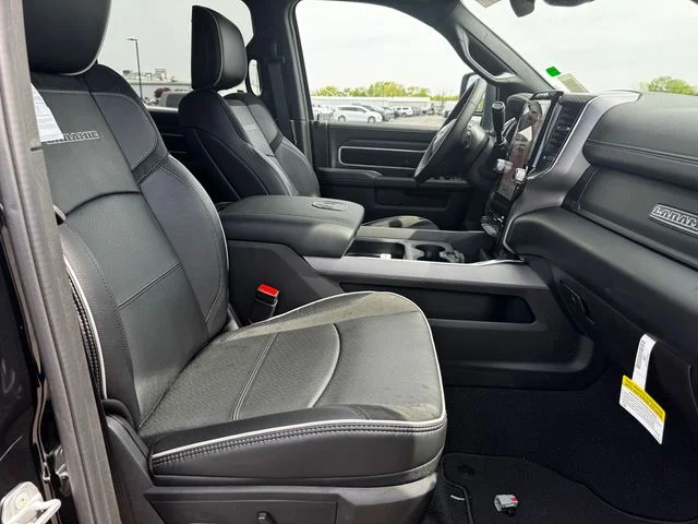 New 2026 Diamond Black Crystal Pearl-Coat Exterior Paint RAM LARAMIE image 14