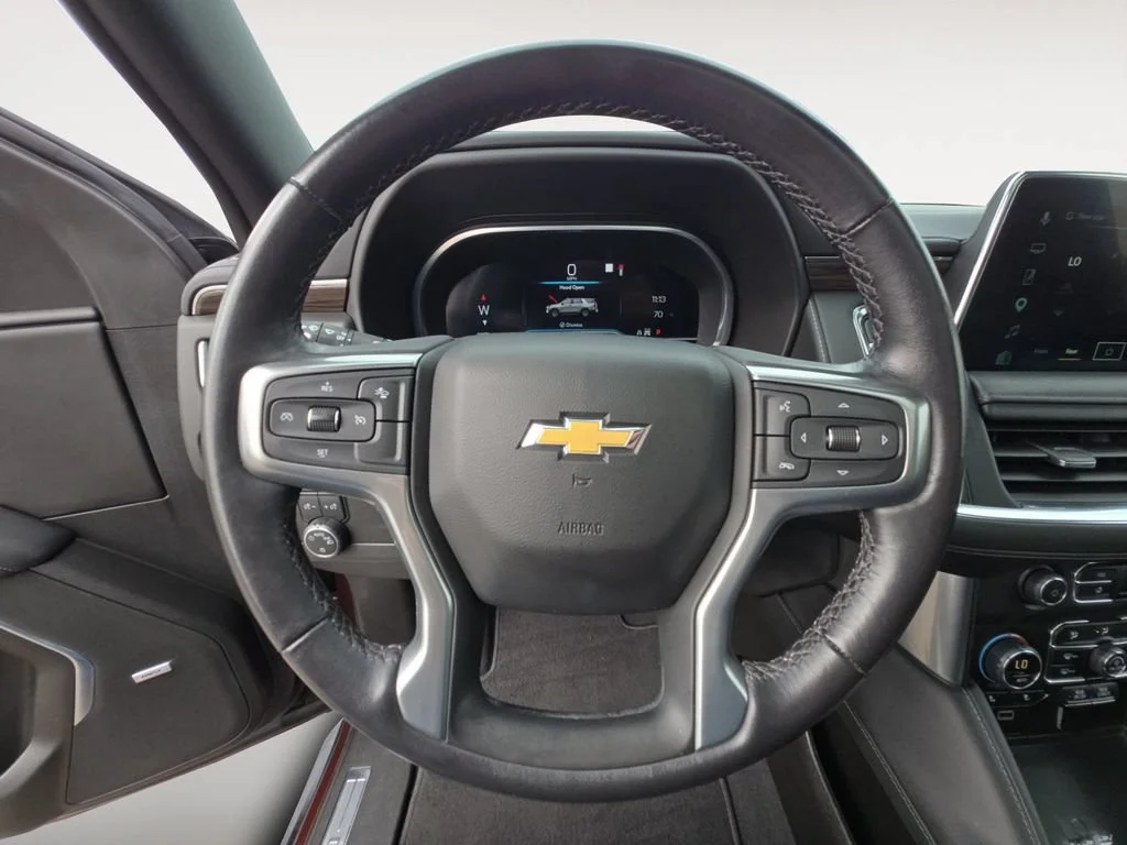 Used 2022 Auburn Metallic Chevrolet LT image 13