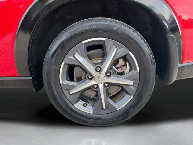 Used 2024 Red Honda EX-L image 33