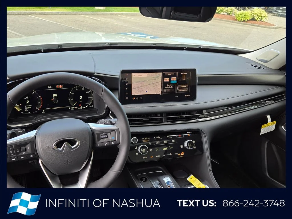 New 2027 RADIANT WHITE INFINITI Luxe AWD image 9