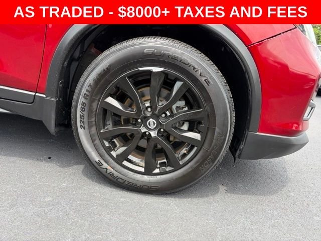 Used 2018 Red Nissan SV image 8