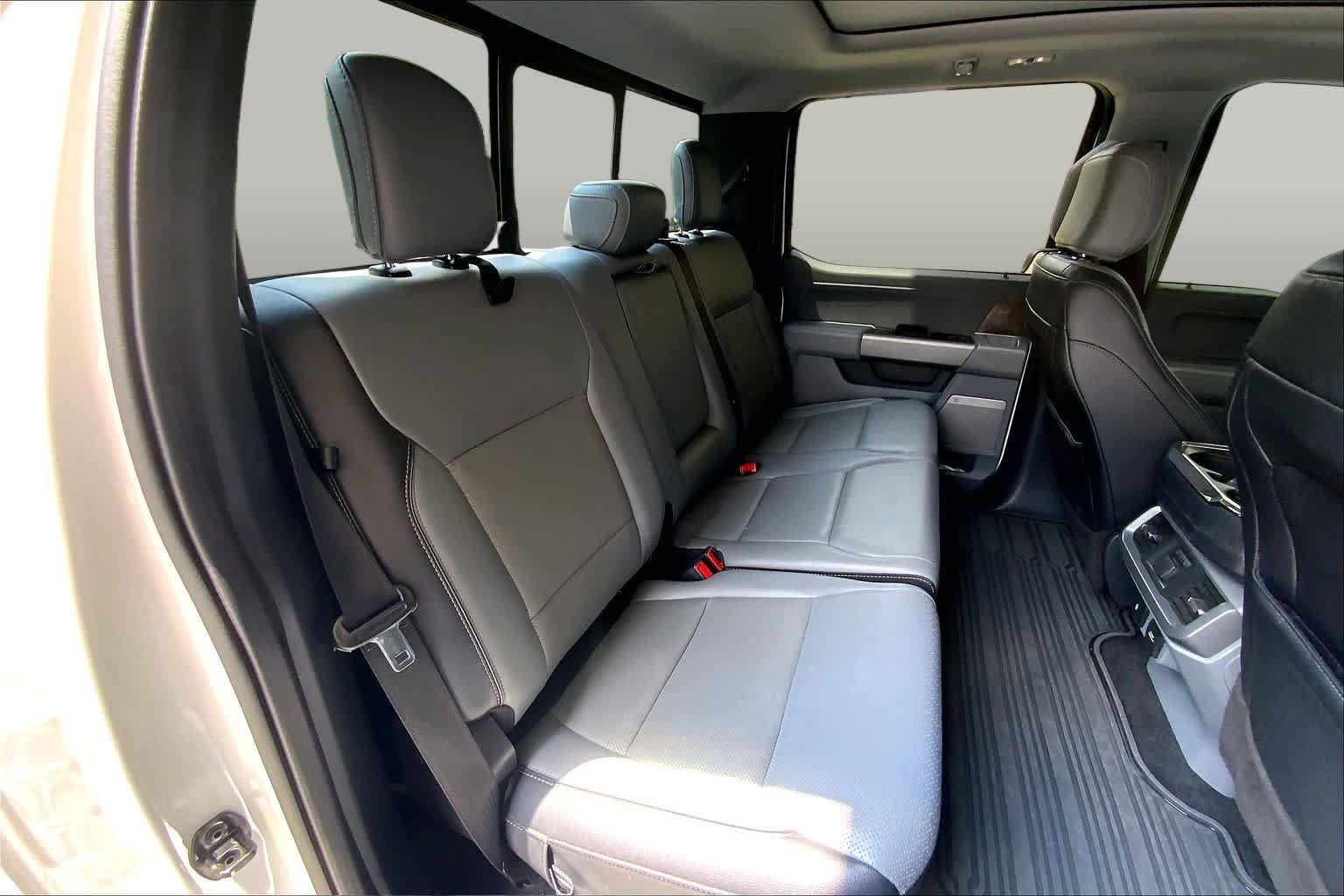 Used 2022 Star White Ford LARIAT image 20
