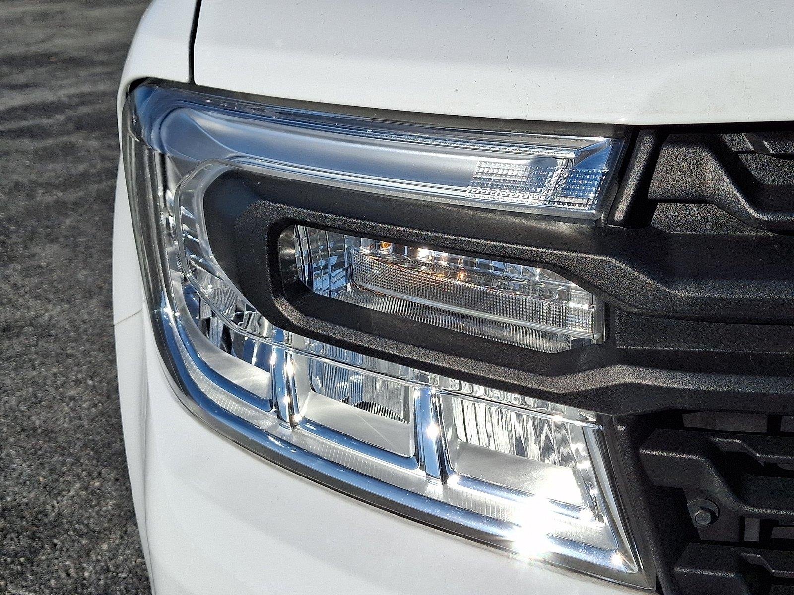 Used 2022 Oxford White Ford XL image 9