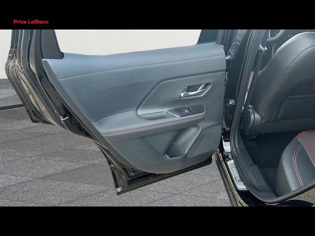 2025 Nissan Kicks SR - Photo 22