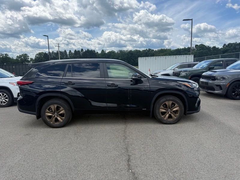 Used 2023 Black Toyota Bronze Edition image 5