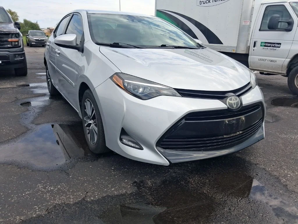 Used 2019 Silver Toyota LE image 5