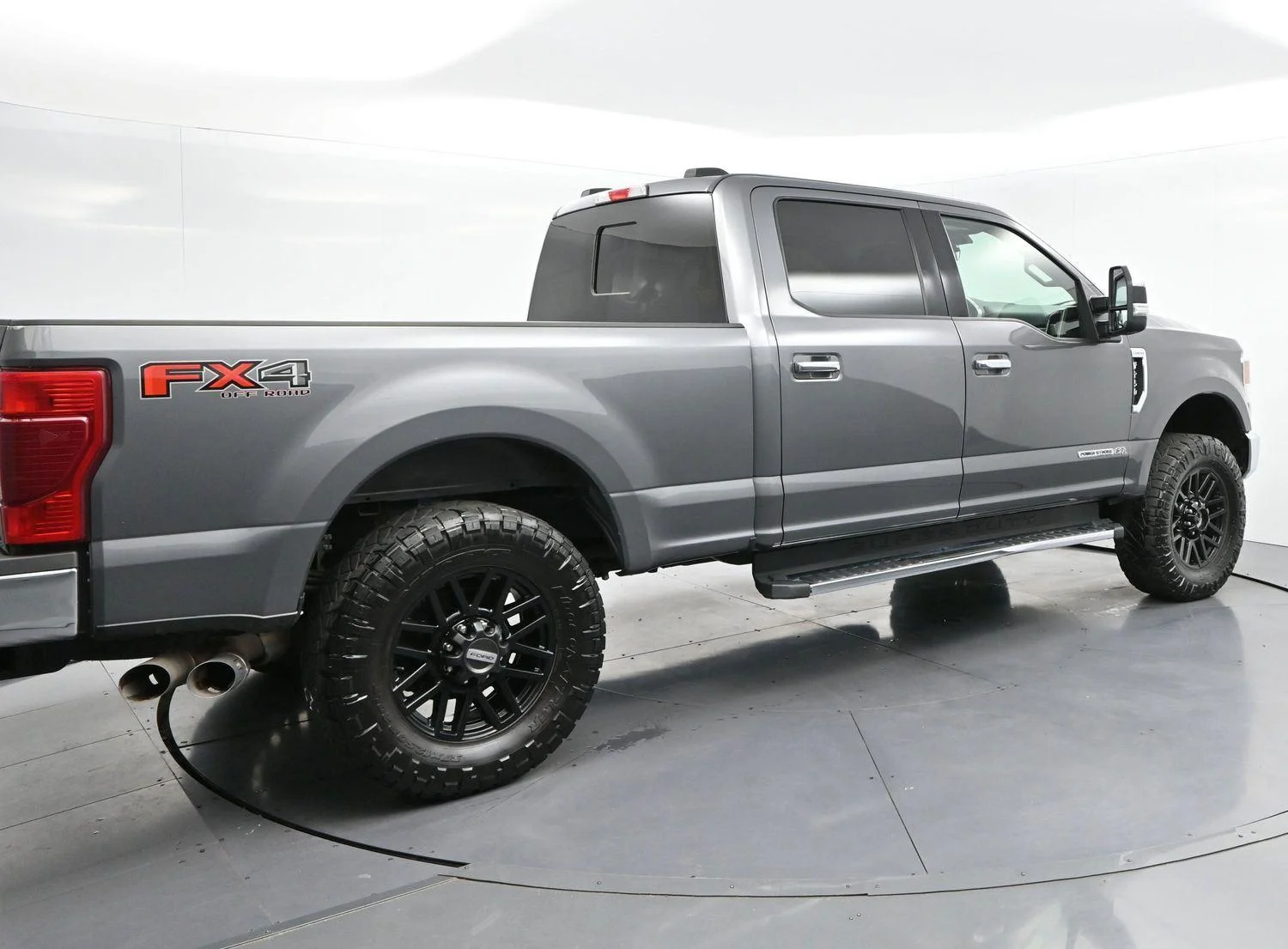 Used 2022 Carbonized Gray Ford Lariat image 7