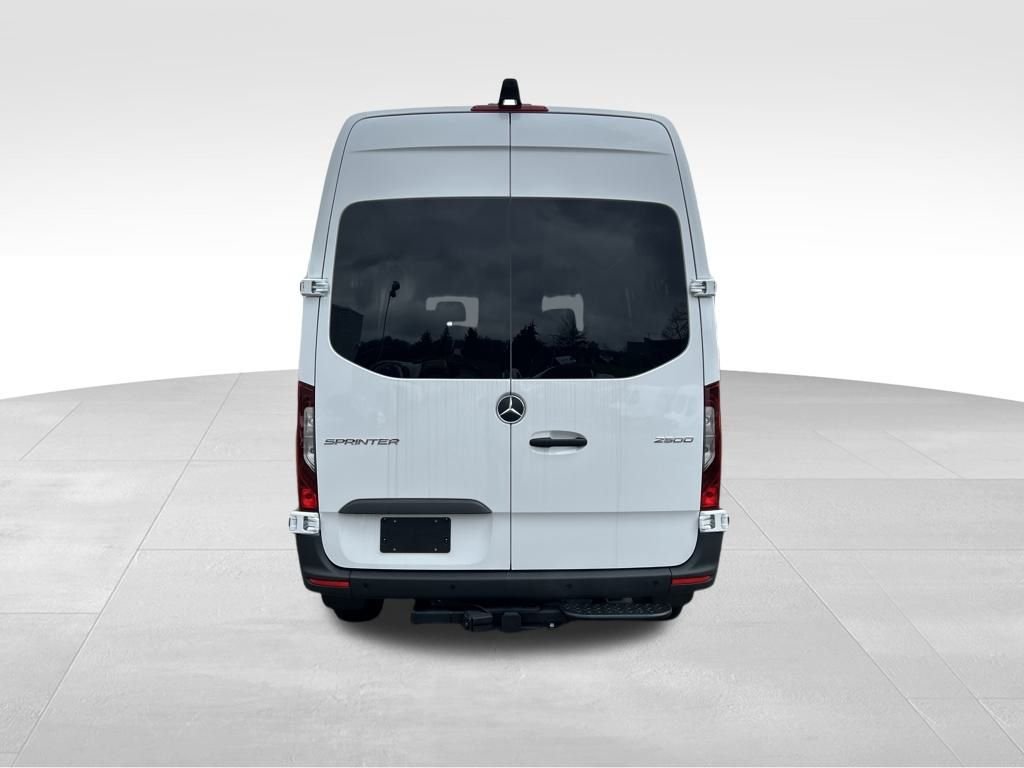 2026 Mercedes-Benz Sprinter Crew Van Base - Photo 4