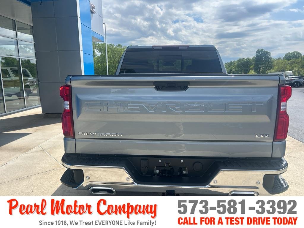 New 2026 Sterling Gray Metallic Chevrolet LTZ image 5