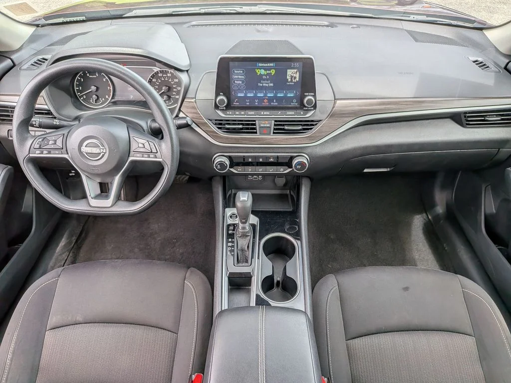 Used 2024 Red Nissan 2.5 SV image 25