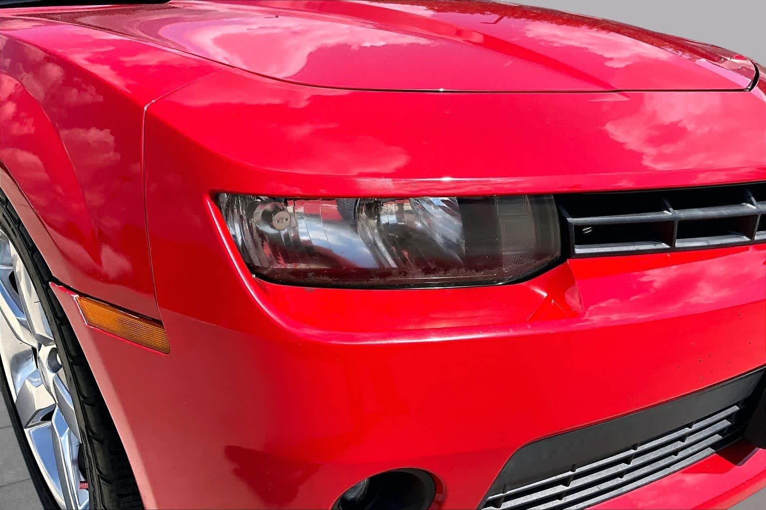 Used 2014 Red Hot Chevrolet LT image 21