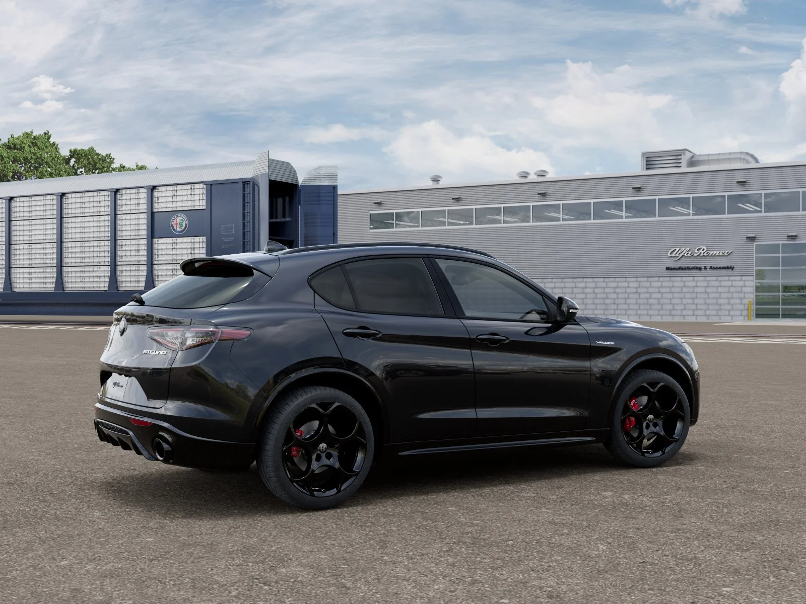 New 2026 Vulcano Black Metallic Exterior Paint Alfa Romeo  image 2