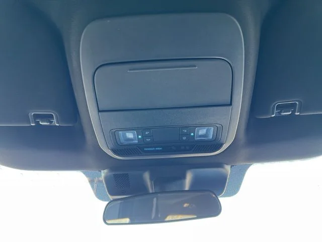 2023 Ford F-150 XLT - Photo 17