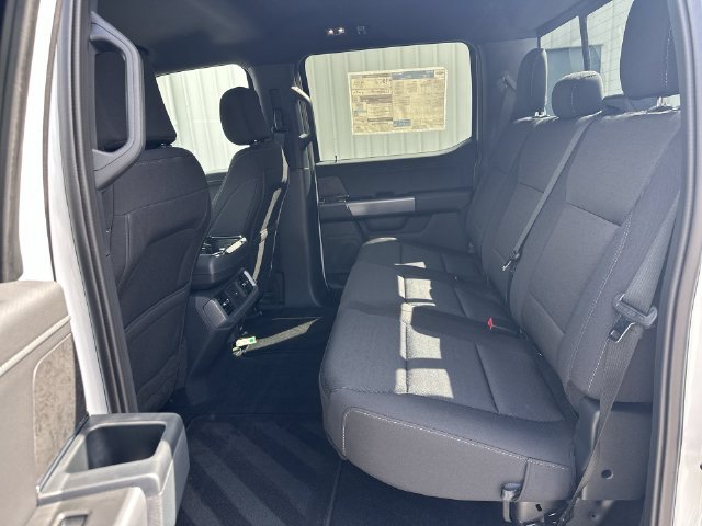 New 2026 Oxford White Ford XLT image 33