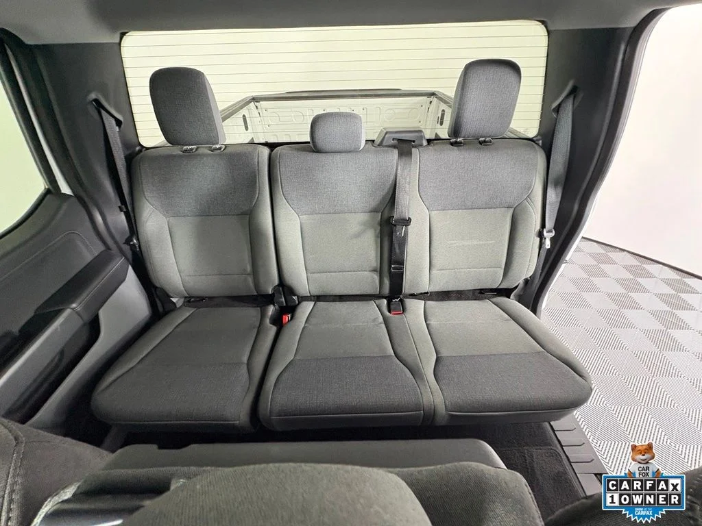 Used 2025 Oxford White Ford XLT image 6