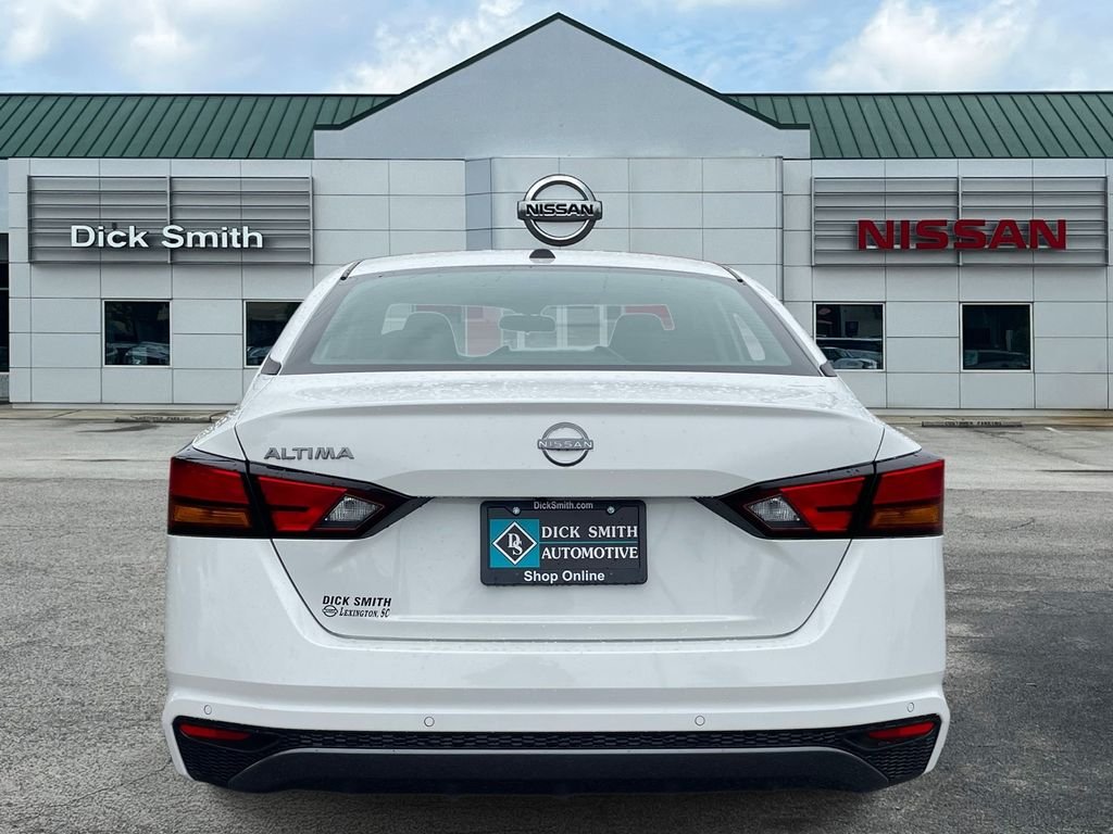New 2026 Pearl White TriCoat Nissan SV image 5