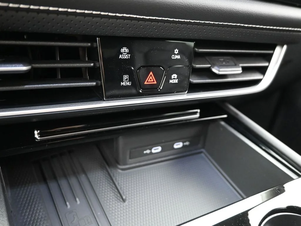 2026 Volkswagen Atlas SE w/Tech - Photo 20